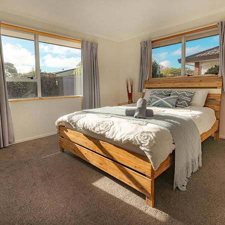 Convenient Westfield House 3Bedroom 2Bath Christchurch Extérieur photo